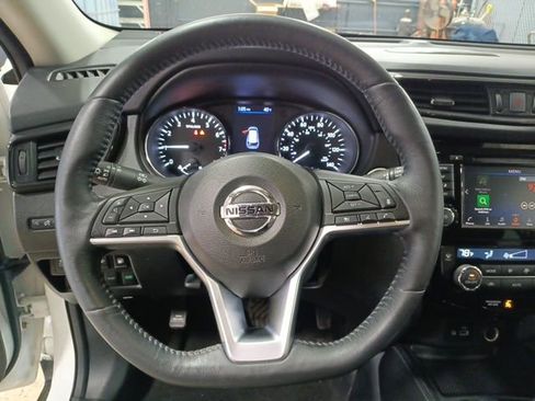 Used 2018 Nissan Rogue SL image 21