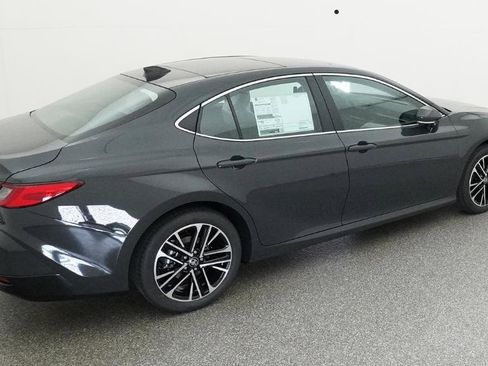 New 2026 Toyota Camry XLE AWD/4WD image 19