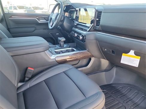 New 2026 GMC Sierra 1500 Elevation w/ Elevation Premium Package image 18