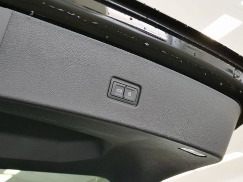 New 2026 Audi Q8 Premium Plus image 14