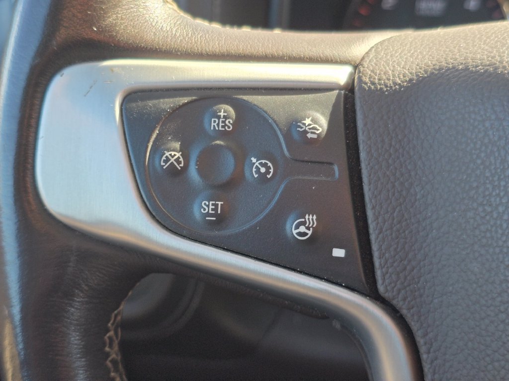 Used 2014 GMC Sierra 1500 SLT w/ Driver Alert Package AWD/4WD image 15