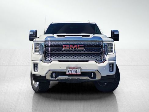 Used 2022 GMC Sierra 3500 Denali w/ Denali Ultimate Package AWD/4WD image 2