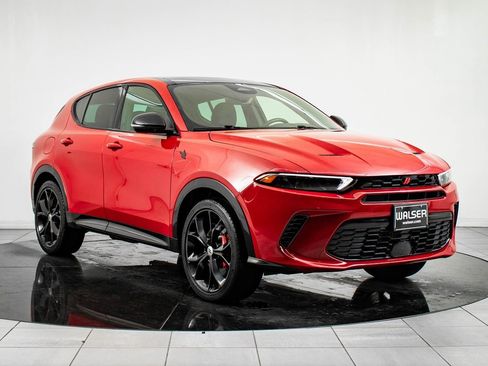 Used 2024 Dodge Hornet R/T Plus image 5