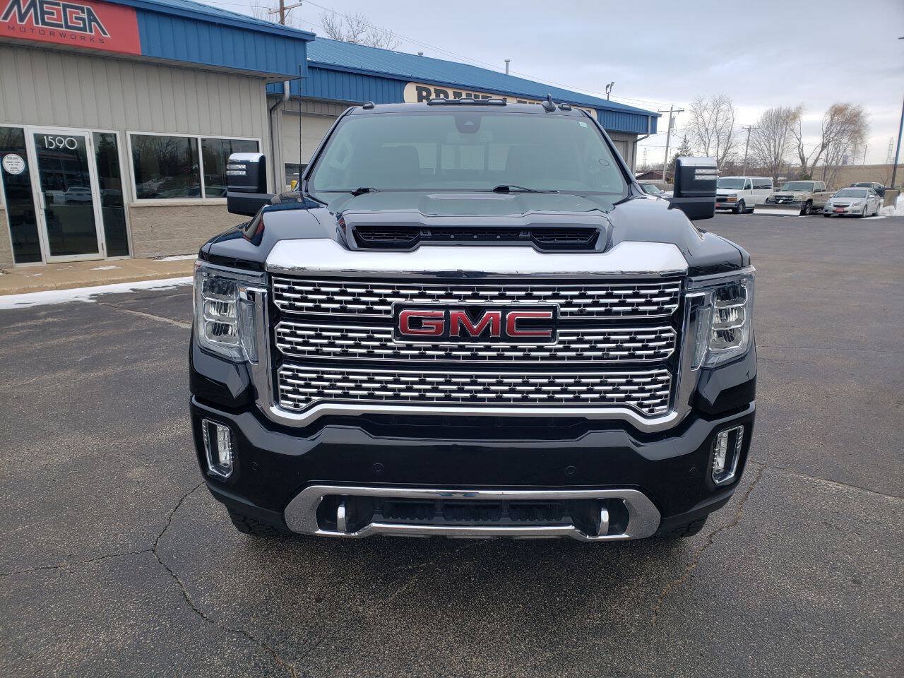 Used 2020 GMC Sierra 2500 Denali w/ Gooseneck/5TH Wheel Package AWD/4WD image 10