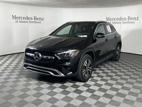 Certified 2025 Mercedes-Benz GLA 250 image 3