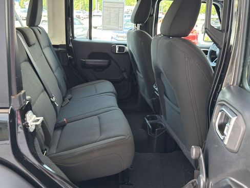 Used 2020 Jeep Wrangler Unlimited Sport AWD/4WD image 12