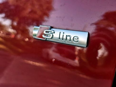 Used 2023 Audi Q3 2.0T Premium Plus w/ Premium Plus Package image 31