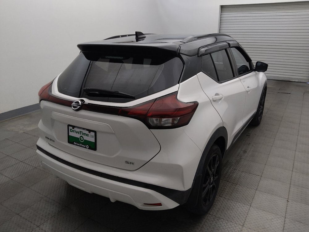 Used 2021 Nissan Kicks SR FWD image 7