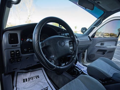 Used 1998 Toyota 4Runner SR5 image 11