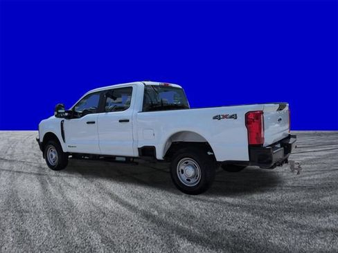 Used 2025 Ford F250 XL AWD/4WD image 6