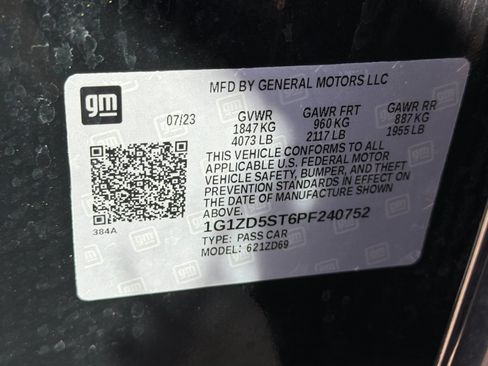 Used 2023 Chevrolet Malibu LT FWD image 40