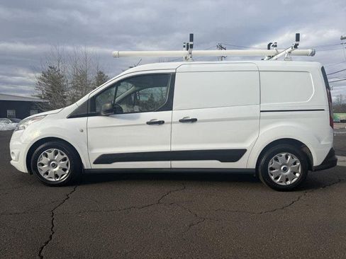 Used 2018 Ford Transit Connect XLT image 4