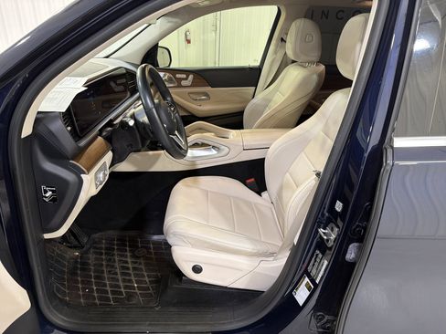 Used 2021 Mercedes-Benz GLE 350 4MATIC image 11