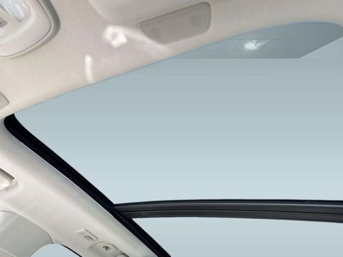 Certified 2023 Volvo XC90 B6 Ultimate w/ Protection Package Premier image 15