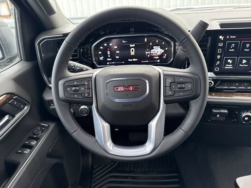 New 2026 GMC Sierra 1500 Elevation w/ X31 Off-Road Package AWD/4WD image 17