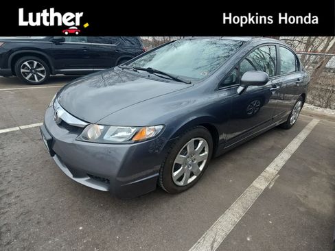 Used 2010 Honda Civic LX image 1