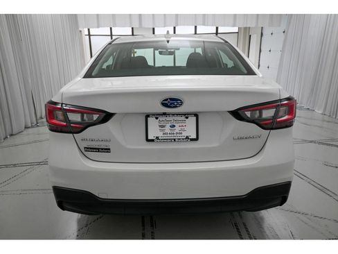 Used 2022 Subaru Legacy Premium image 6