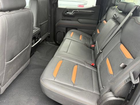 Used 2025 GMC Sierra 1500 AT4 AWD/4WD image 4