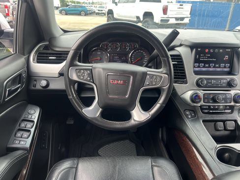 Used 2016 GMC Yukon XL SLT RWD image 27