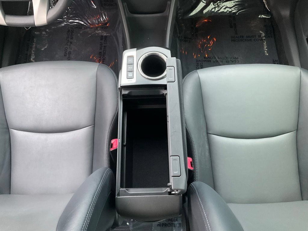 Used 2012 Toyota Prius V Five FWD image 44