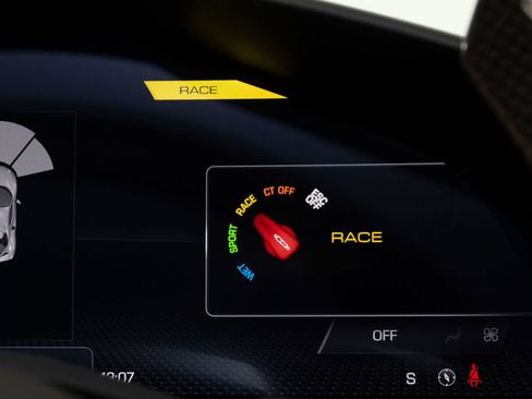 Used 2024 Ferrari 296 GTS image 39