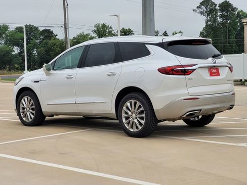 Used 2019 Buick Enclave Essence FWD image 7