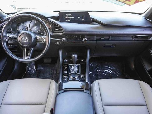 Used 2024 MAZDA MAZDA3 s FWD image 12