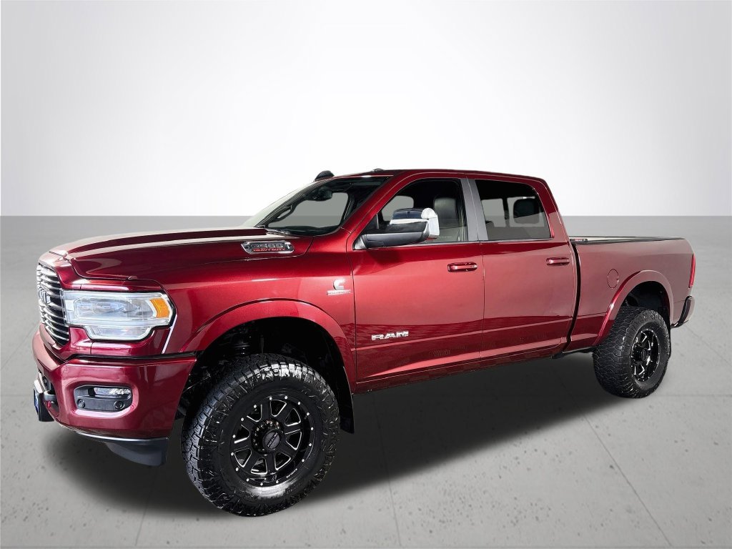 Used 2022 RAM 2500 Laramie AWD/4WD image 2