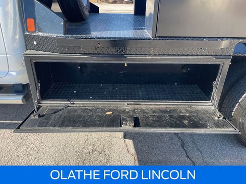 Used 2024 RAM 5500 Tradesman w/ Chrome Appearance Group image 33