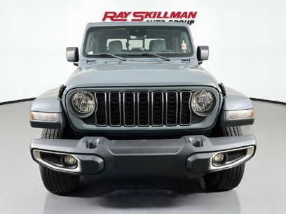 Used 2024 Jeep Gladiator Sport