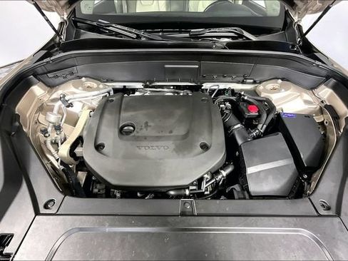 Used 2023 Volvo XC90 B6 Plus AWD/4WD image 10