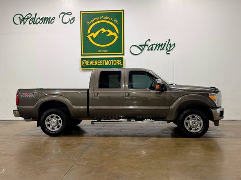 Used 2016 Ford F250 Lariat w/ Chrome Package AWD/4WD image 2