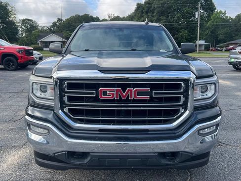 Used 2018 GMC Sierra 1500 SLE w/ SLE Value Package AWD/4WD image 4