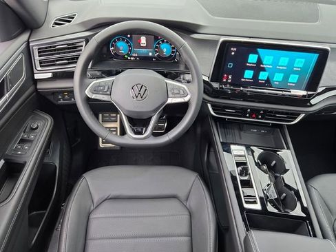 New 2026 Volkswagen Atlas Cross Sport SEL R-Line AWD/4WD image 15