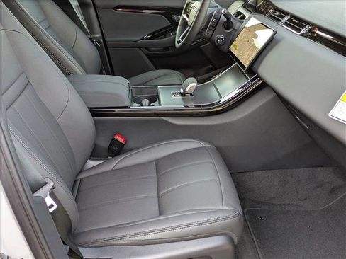 Used 2026 Land Rover Range Rover Evoque S AWD/4WD image 18