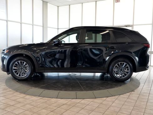 Certified 2026 MAZDA CX-70 SC AWD/4WD image 5