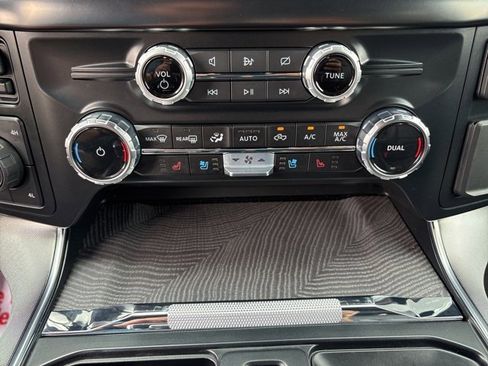 Used 2023 Ford F150 Platinum w/ Equipment Group 701A High image 31