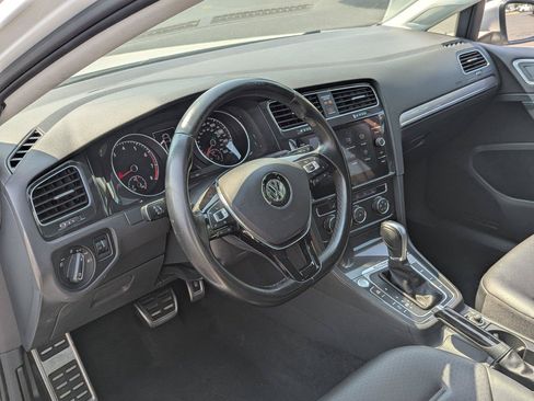 Used 2018 Volkswagen Golf Alltrack AWD/4WD image 12