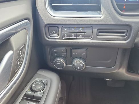 Certified 2024 Chevrolet Tahoe Z71 w/ Luxury Package AWD/4WD image 23
