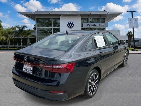 Certified 2026 Volkswagen Jetta Sport FWD image 4