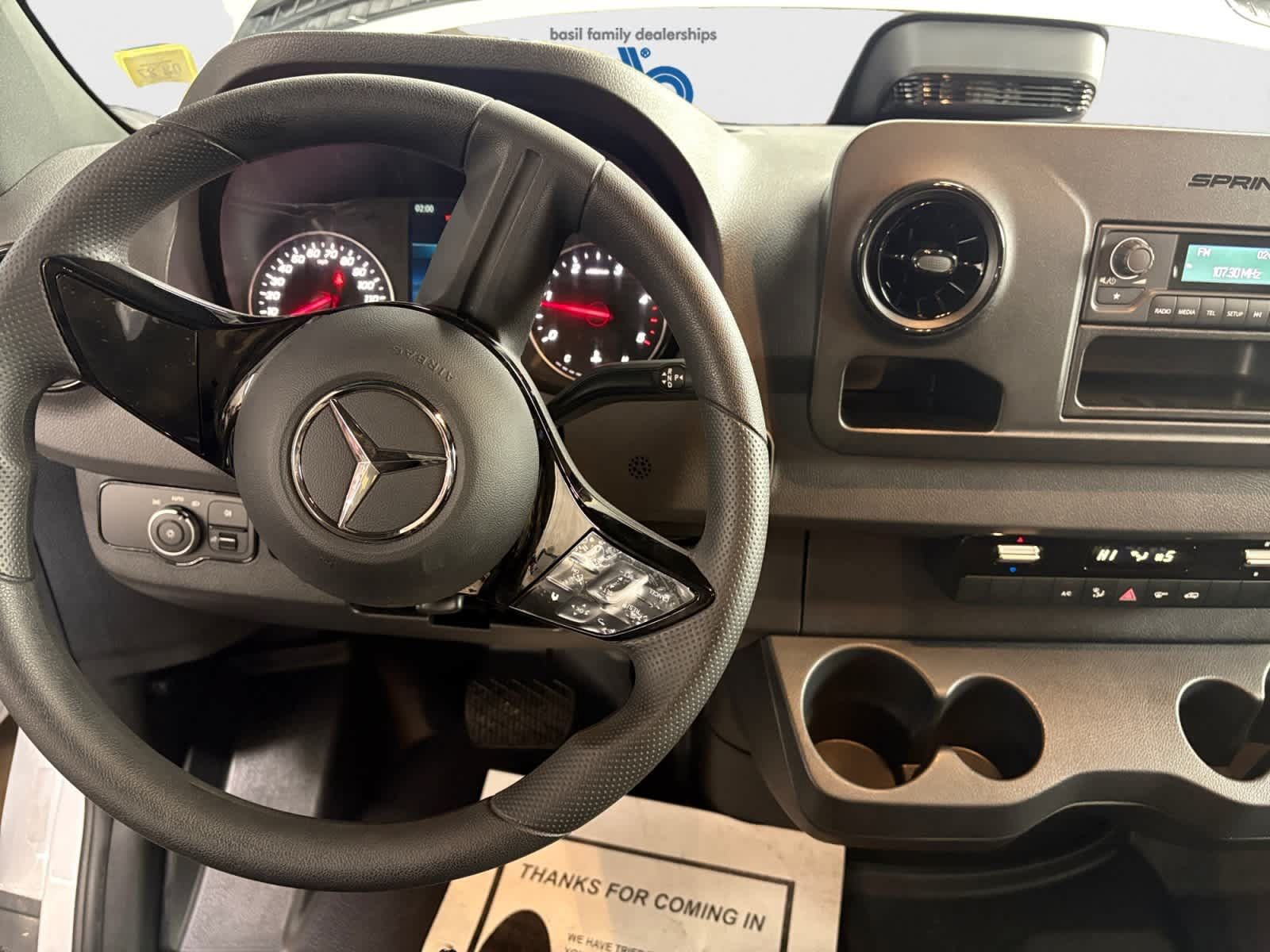 Used 2025 Mercedes-Benz Sprinter 2500 image 11