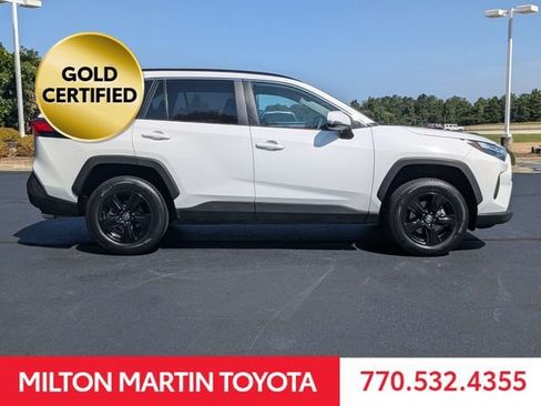 Certified 2025 Toyota RAV4 XLE FWD image 8