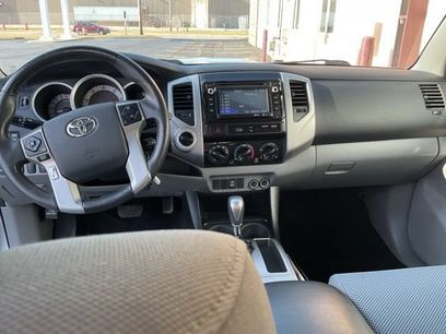 Used 2014 Toyota Tacoma 4x4 Double Cab w/ TRD Sport Package