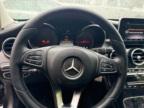 Used 2015 Mercedes-Benz C 300 4MATIC Sedan image 17