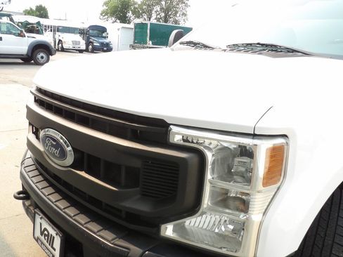 Used 2022 Ford F250 XL w/ Power Equipment Group RWD image 36