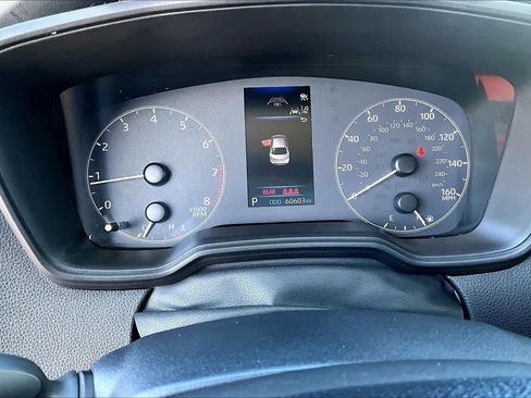 Used 2024 Toyota Corolla LE image 25