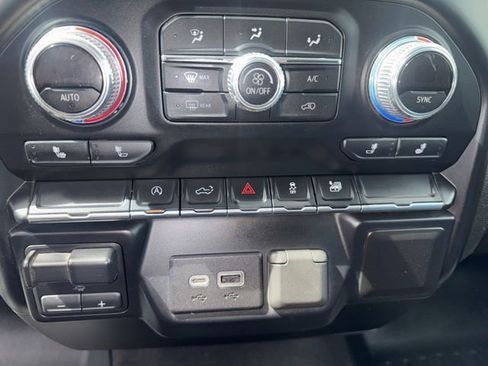 Used 2019 GMC Sierra 1500 SLE w/ SLE Convenience Package AWD/4WD image 17