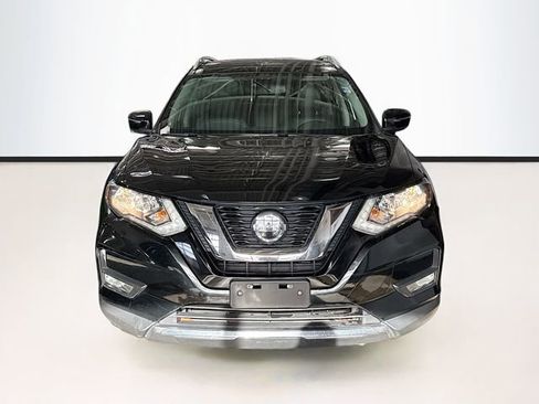 Used 2019 Nissan Rogue SL image 4