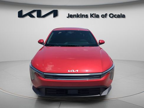 New 2025 Kia K4 LXS image 8