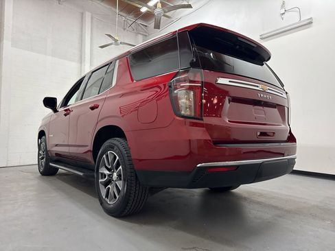 Used 2021 Chevrolet Tahoe LT image 19